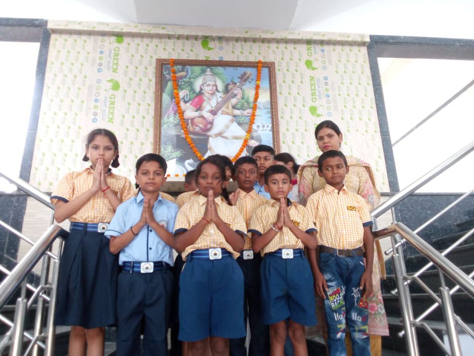 -Today, SGD World Public School celebrated the auspicious occasion of Guru Purnima with great devoti