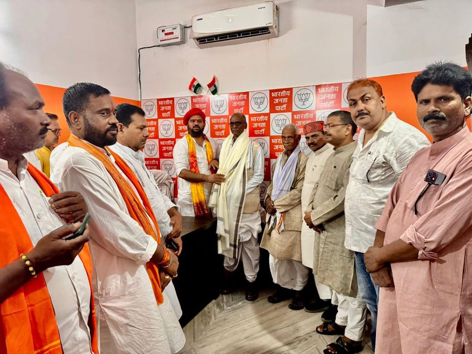 -विधानसभा क्षेत्र के भावी विधायक भाजपा प्रत्याशी मनोज कुमार राम जी ने बताया कि भारतीय राजनीति के सर्