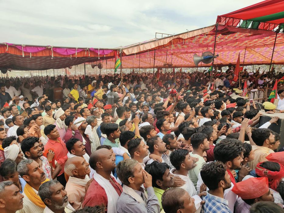 -बीते दिवस लोकसभा चुनाव 2024 को लेकर मैनपुरी लोकसभा क्षेत्र के अंतर्गत कुरावली क्षेत्र में,  डिंपल य