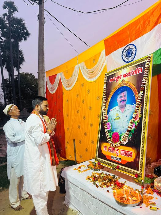 -दरौली विधानसभा क्षेत्र के ग्राम संसराव निवासी स्वर्गीय श्री संतोष पासवान जी, जो उत्तर प्रदेश के गोर