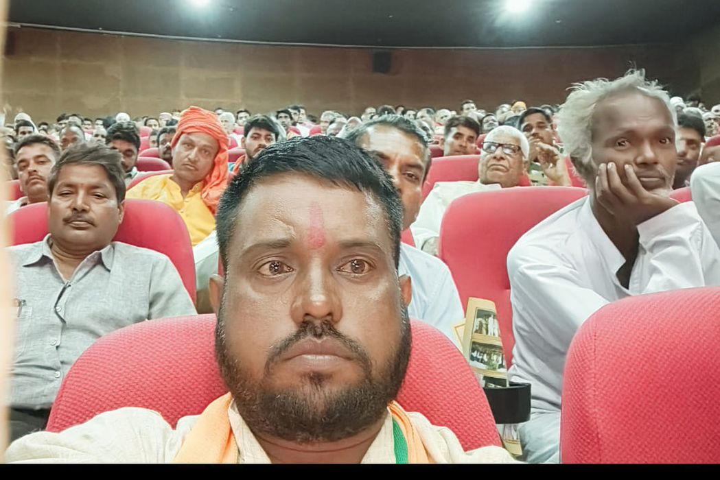 -दरौली के भाजपा नेता मनोज राम जी ने बताया कि पटना मे स्वर्गीय कैलाशपति मिश्र जी की 100वीं जयंती के अ