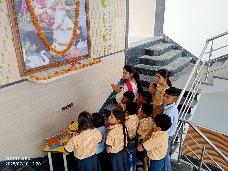 -Today, SGD World Public School celebrated the auspicious occasion of Guru Purnima with great devoti