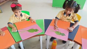 SGD World Public School conducted a craft activity for the children