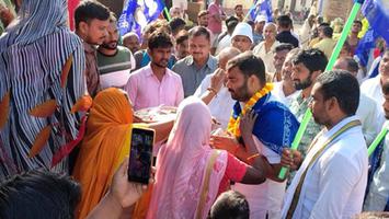 विकास सिंह- जीवन भर की समर्पण का दिखा  सौगंध,  बेतरी पंचायत ने किया  ऐतिहासिक स्वागत
