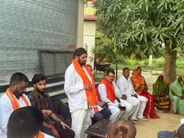 पंडित दीनदयाल उपाध्याय जी के जयंती के उपलक्ष्य में सफाई कार्यक्रम, पौधारोपण एवं पुष्पांजलि कार्यक्रम का हुआ आयोजन