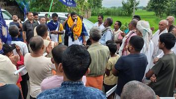 विकास सिंह- बारिश भी न रोक सकी जज़्बा,  मिव पंचायत का मिला अपार समर्थन