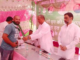 अमृतसर में पार्टी संगठन के विस्तार हेतु आयोजित बैठक में संजय कुमार जी हुए शामिल