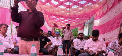 अमृतसर में पार्टी संगठन के विस्तार हेतु आयोजित बैठक में संजय कुमार जी हुए शामिल