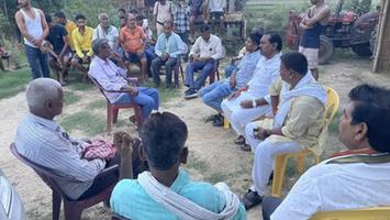 विश्वनाथ राम - कनपुरा गांव में लाल बाबू सिंह जी के निधन पर शोक संवेदना