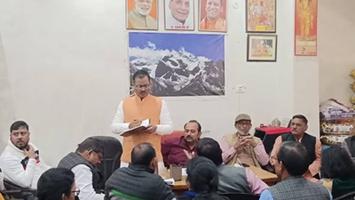 विजय कुमार भुर्जी - SIR संयोजक की भूमिका में मध्य मंडल 1, 2 और 3 के कार्यकर्ताओं के साथ बैठक