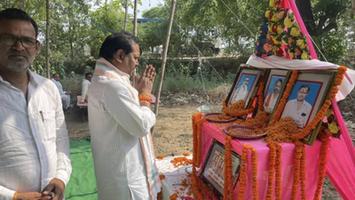 विश्वनाथ राम - अहियापुर गांव की दुखद घटना में मृतकों को श्रद्धांजलि एवं परिजनों से भेंट
