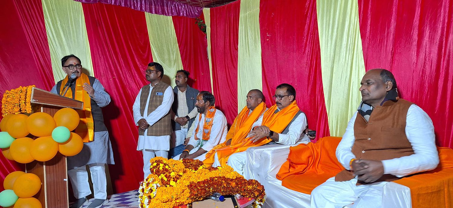-चंदौली के जनसेवक सूर्यमुनि तिवारी जी ने बताया कि विधानसभा सकलडीहा के ग्राम सोनहुला चहनिया में विश्व