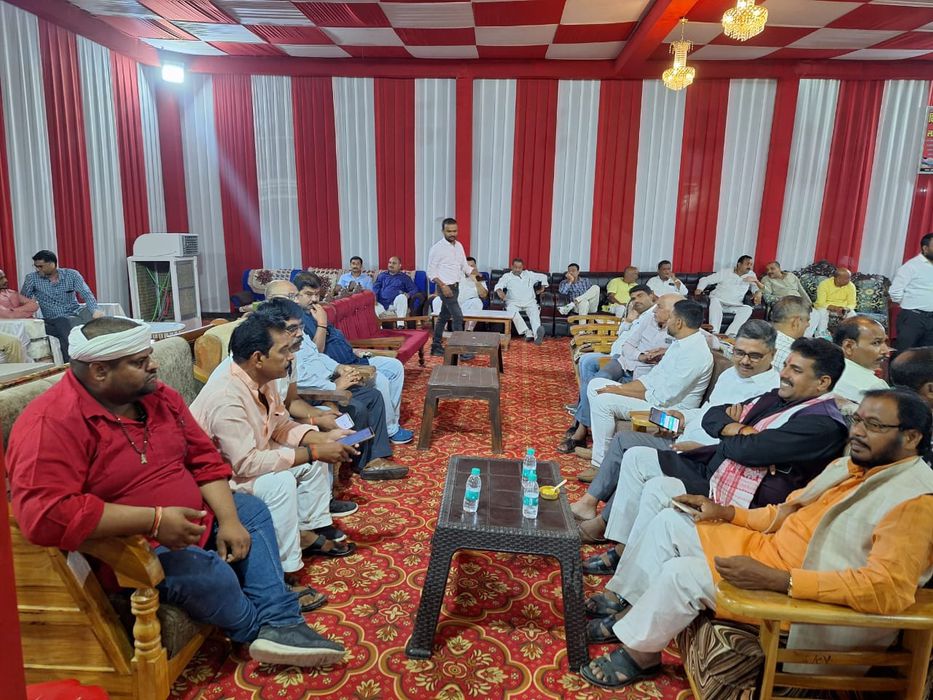 -पूर्व विधानसभा प्रत्याशी भारतीय जनता पार्टी के नेता सूर्यमुनि तिवारी जी ने बताया कि आज जनपद चंदौली 