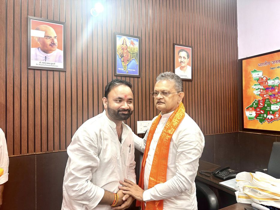 -बिहार प्रदेश के भाजपा महादलित प्रकोष्ठ के सह संयोजक सचिन राम जी ने बताया कि आज 5 सितम्बर 2025 को भा