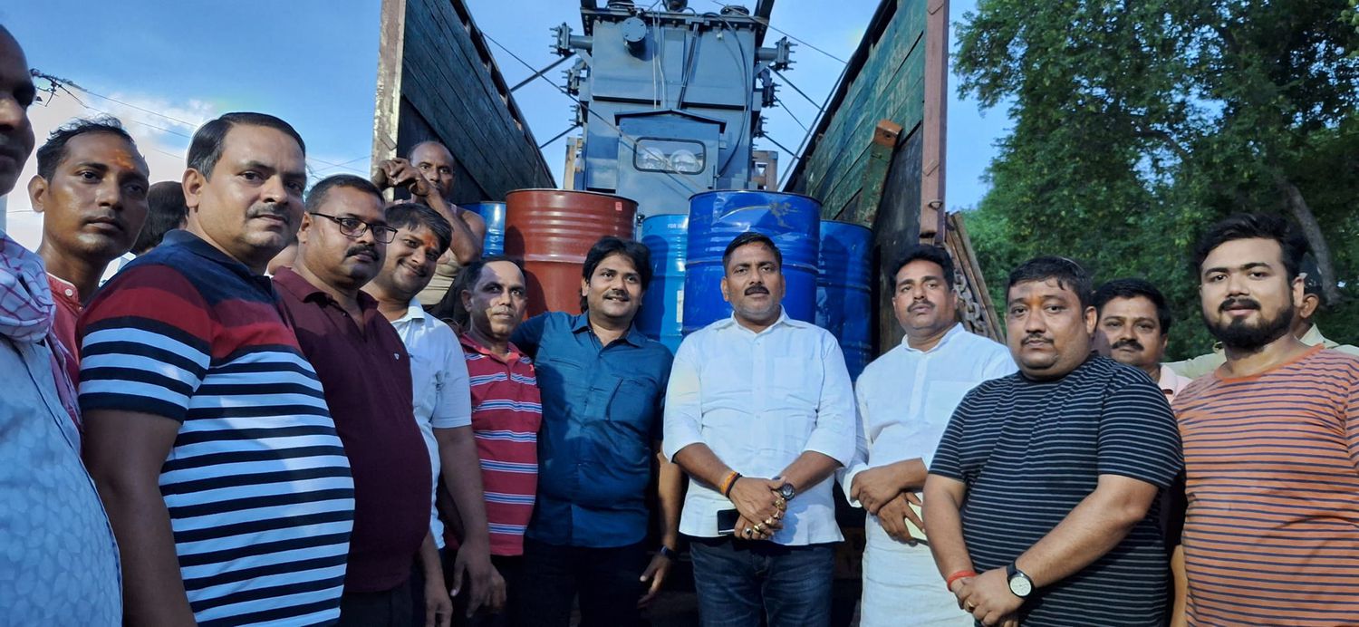 -विगत दिवस उत्तर प्रदेश के बबुरी गांव पावर हाउस क्षेत्र में पांच दिन पूर्व विद्युत उपकेंद्र पर ट्रां
