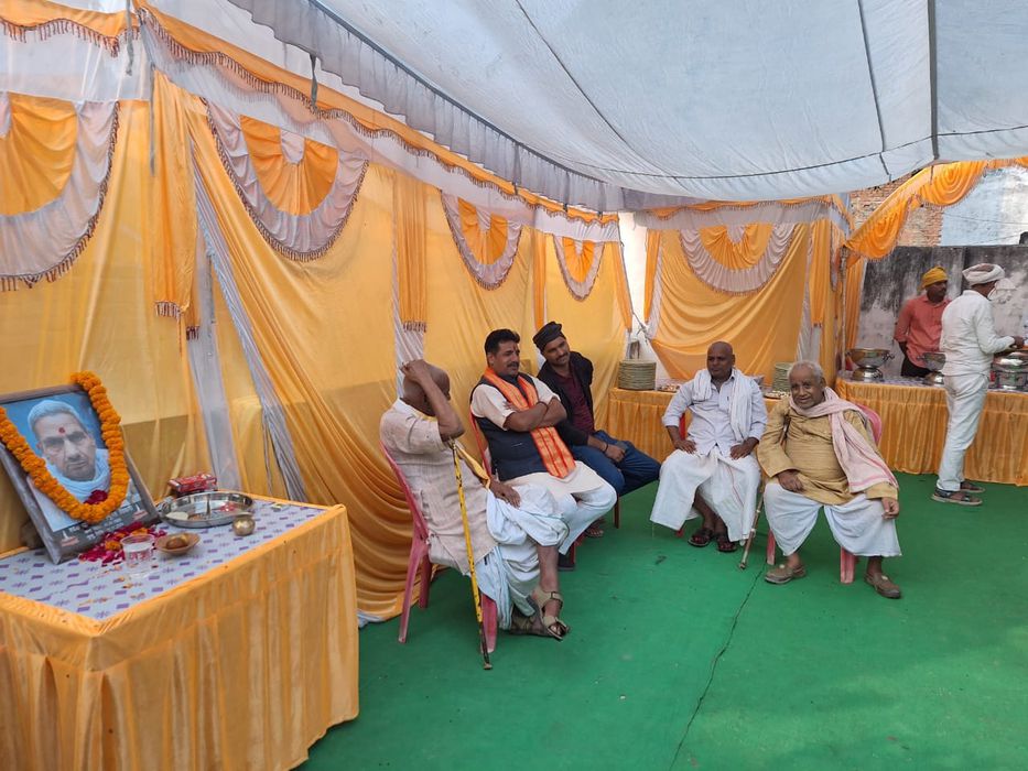 -पूर्व विधानसभा प्रत्याशी भारतीय जनता पार्टी के नेता सूर्यमुनि तिवारी जी ने बताया कि आज विधानसभा पंड