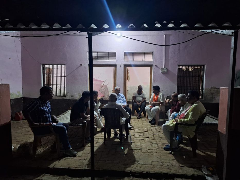 -पूर्व विधानसभा प्रत्याशी भारतीय जनता पार्टी के नेता सूर्यमुनि जी ने बताया कि आज विधानसभा सकलडीहा क्