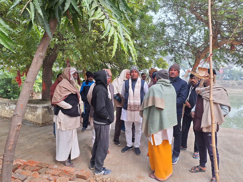 -पूर्व विधानसभा प्रत्याशी भारतीय जनता पार्टी विधानसभा सकलडीहा के नेता सूर्यमुनि तिवारी जी ने बताया क