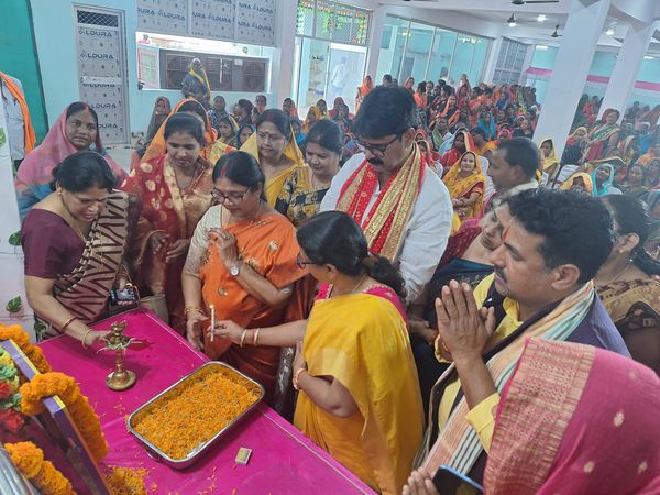 -पूर्व विधानसभा प्रत्याशी भारतीय जनता पार्टी के नेता सूर्यमुनि तिवारी जी ने बताया कि आज सकलडीहा के स
