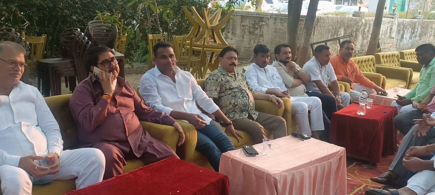 -भाजपा के प्रख्यात नेता और जनता की आवाज के रूप में पहचाने जाने वाले नगर पंचायत अध्यक्ष श्री निखिल मि