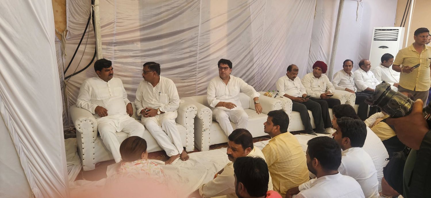 -प्रदेश मंत्री डी.पी भारती जी ने बताया कि भाजपा प्रदेश महामंत्री (संगठन) आदरणीय श्री धर्मपाल जी के ज