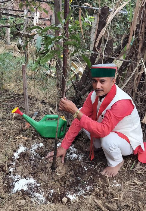 -भगवती मानव कल्याण संगठन के केंद्रीय महासचिव श्री रजत मिश्रा जी के जन्मदिन के शुभ अवसर पर कालका चौरा