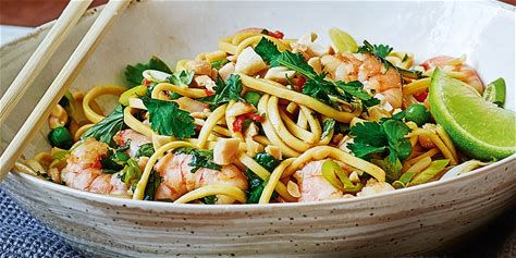 Chilli Garlic Prawns With Noodles
