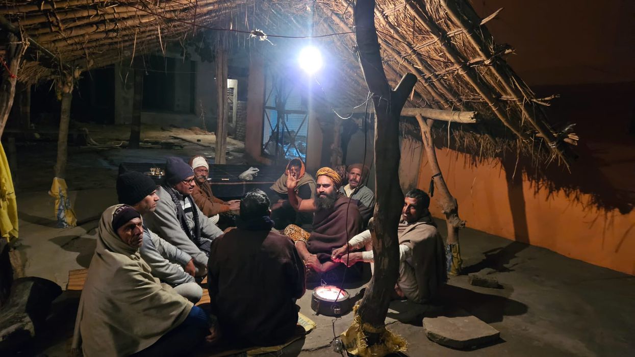 -प्रदेश मंत्री डी.पी भारती जी ने बताया कि गाँव चलो अभियान ग्राम -स्वरूपपुर, मण्डल -उघैती (बदायूं) मे