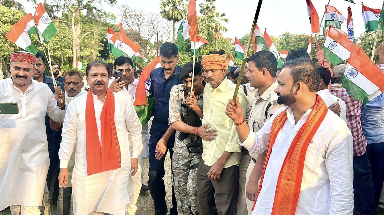 -भाजपा महादलित प्रकोष्ठ के सह संयोजक सचिन राम जी ने बताया कि मुजफ्फरपुर में भारत के वीर जवानों के पर