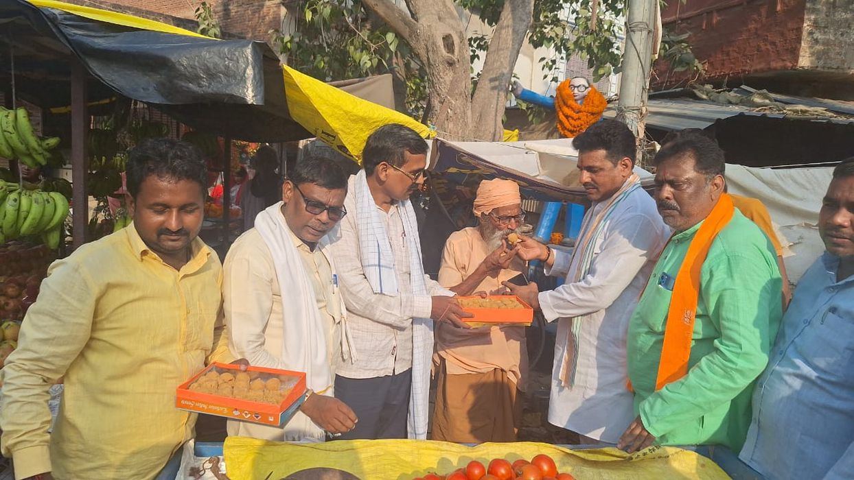 -पूर्व विधानसभा प्रत्याशी भारतीय जनता पार्टी के नेता सूर्यमुनि तिवारी आज विधानसभा सकलडीहा के दिनदासप