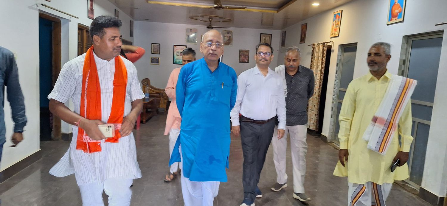 -चंदौली सकलडीहा विधानसभा के विधायक प्रत्याशी एवं भाजपा पार्टी के सदस्य सुर्यमुनि तिवारी जी ने बताया 