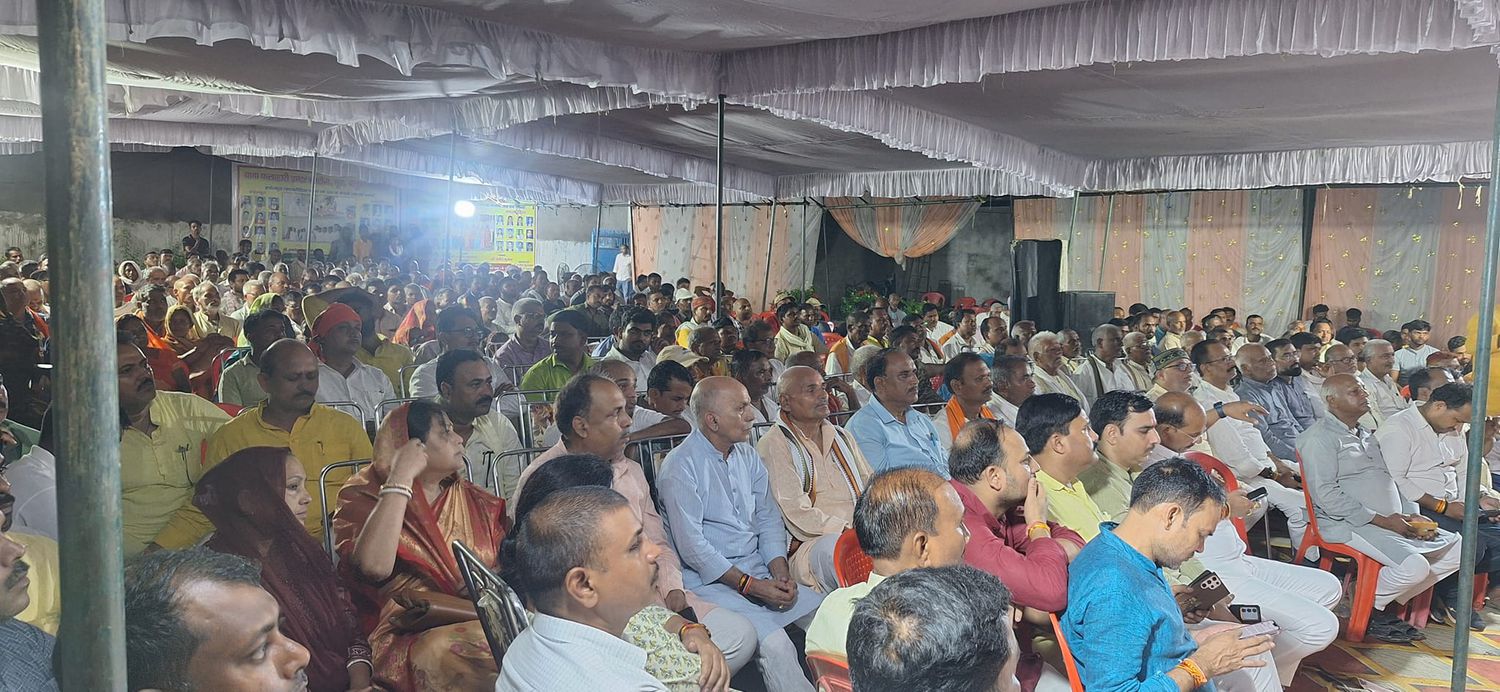 -हाल ही में उत्तर प्रदेश राज्य सकलडीहा विधानसभा के चंदौली निकट स्थित बाबा फलहारी इंटर कॉलेज बलुआ में