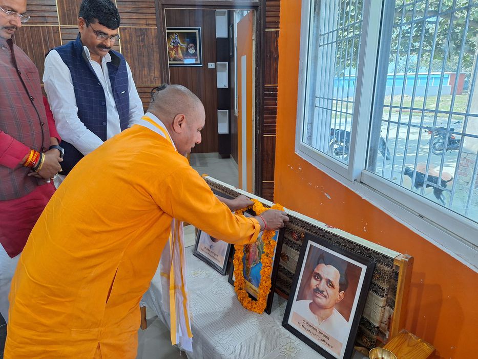 -जनसेवक सूर्यमुनि तिवारी जी ने बताया कि  आज जनपद चंदौली के धानापुर ब्लॉक सभागार में भारतीय जनता पार्
