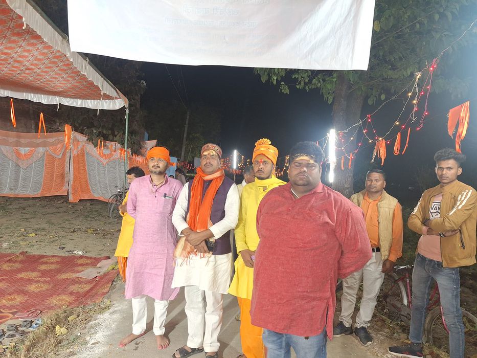 -भारतीय जनता पार्टी, चंदौली  के संकल्पित एवं जुझारू नेता सूर्यमुनि तिवारी  जी ग्राम सभा मिश्रपूरा चक