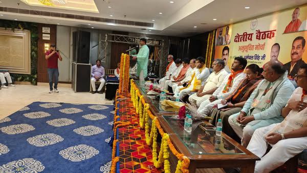 -प्रदेश मंत्री डी.पी भारती जी ने बताया कि कासगंज में आयोजित ब्रज क्षेत्र की अनुसूचित जाति मोर्चा की 