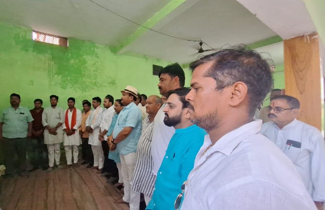 -पूर्व विधानसभा प्रत्याशी भारतीय जनता पार्टी के सूर्यमुनि तिवारी जी ने जनपद मुख्यालय चंदौली स्थित रा