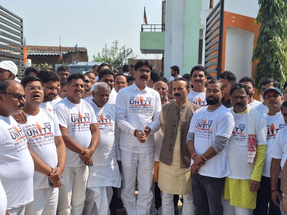 -पूर्व विधानसभा प्रत्याशी भारतीय जनता पार्टी के नेता सूर्यमुनि तिवारी जी ने बताया कि आज जनपद मुख्याल