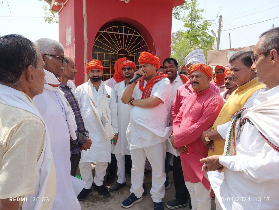 -भाजपा बिहार प्रदेश महादलित प्रकोष्ठ सह संयोजक सचिन राम जी आज अपने सकरा विधानसभा क्षेत्र के मुरौल प्