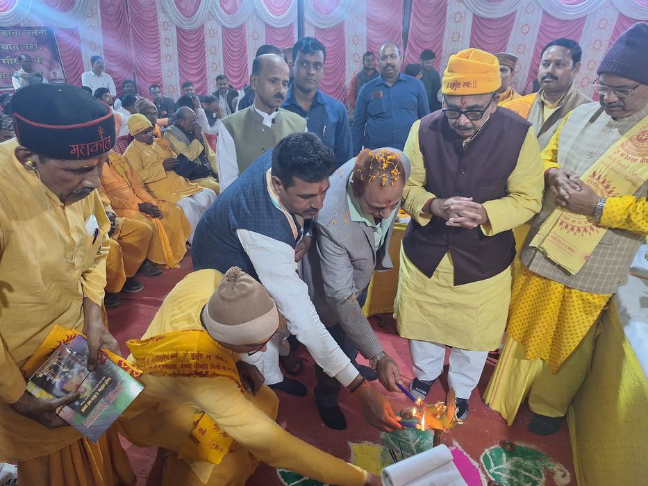 -पूर्व विधानसभा प्रत्याशी भारतीय जनता पार्टी के नेता सूर्यमुनि तिवारी जी ने बताया कि आज अपने विधानसभ