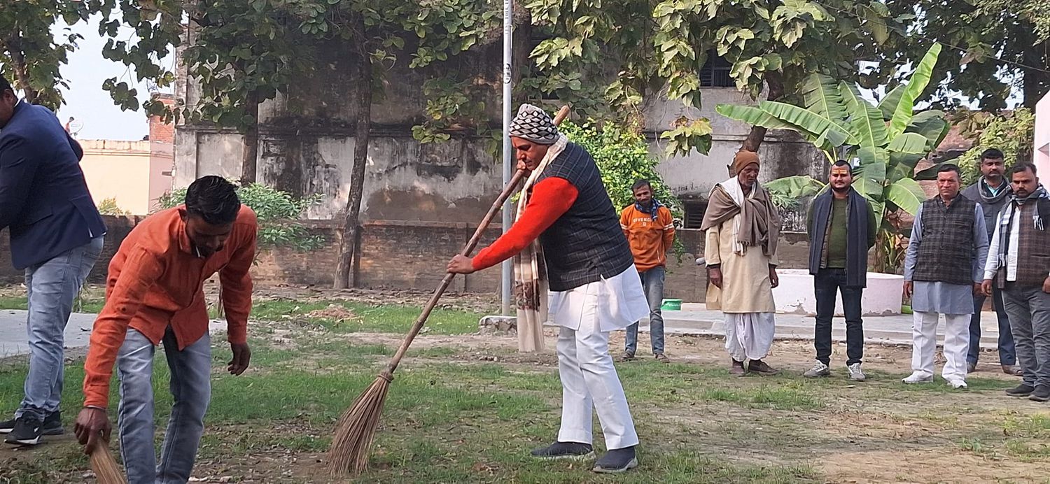 -पूर्व विधानसभा प्रत्याशी भारतीय जनता पार्टी विधानसभा सकलडीहा, चंदौली, उत्तर प्रदेश के नेता सूर्यमुन