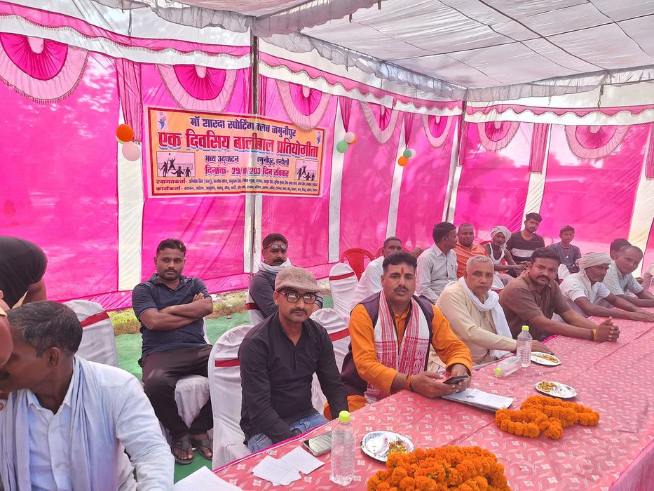 -पूर्व विधानसभा प्रत्याशी भारतीय जनता पार्टी के नेता सूर्यमुनि तिवारी जी ने बताया कि आज विधानसभा सकल