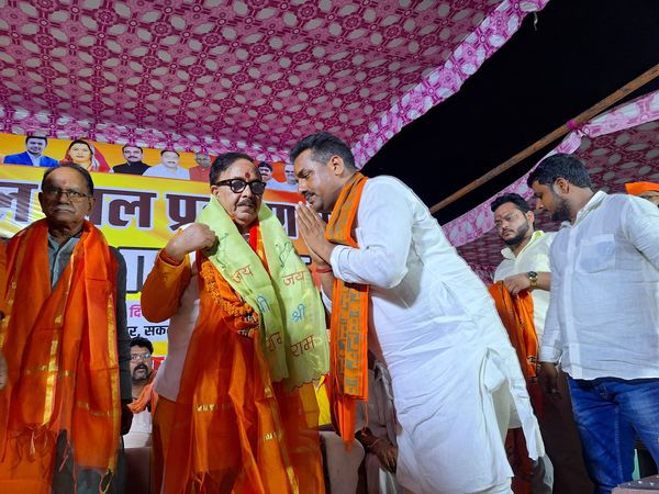 -“किसानों को मिला सम्मान, तीसरी बार मोदी सरकार”   सकलडीहा विधानसभा से पूर्व भाजपा प्रत्य