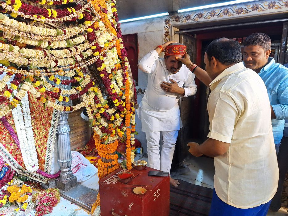 -भारतीय जनता पार्टी, चंदौली के संकल्पित एवं जुझारू नेता सूर्यमुनि तिवारी जी ने बताया कि  दुर्गाकुंड,