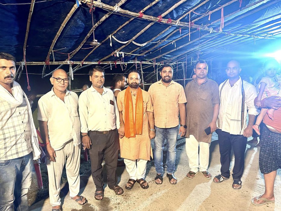 -बिहार प्रदेश के भाजपा महादलित प्रकोष्ठ के सह संयोजक सचिन राम जी ने बताया कि आज 06 अगस्त  को सकरा वि