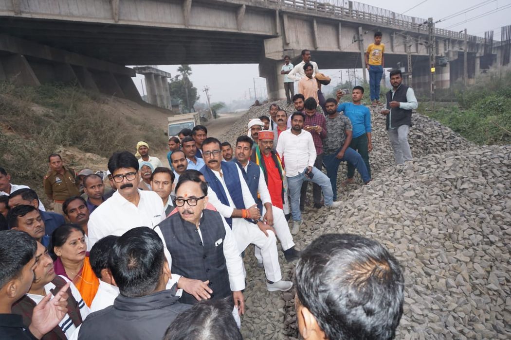 -पूर्व विधानसभा प्रत्याशी भारतीय जनता पार्टी के नेता सूर्यमुनि तिवारी जी ने बताया कि आज अपने जनपद चं