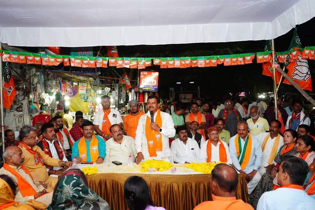 -पूर्व विधानसभा प्रत्याशी भारतीय जनता पार्टी के नेता सूर्यमुनि तिवारी जी ने बताया कि आज मध्य प्रदेश 