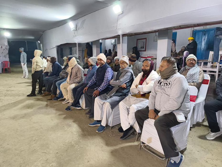 -सकरा प्रखंड के रेपुरा गांव में आयोजित श्री पंकज ठाकुर जी के चाचा जी के श्रद्धकर्म कार्यक्रम में साम