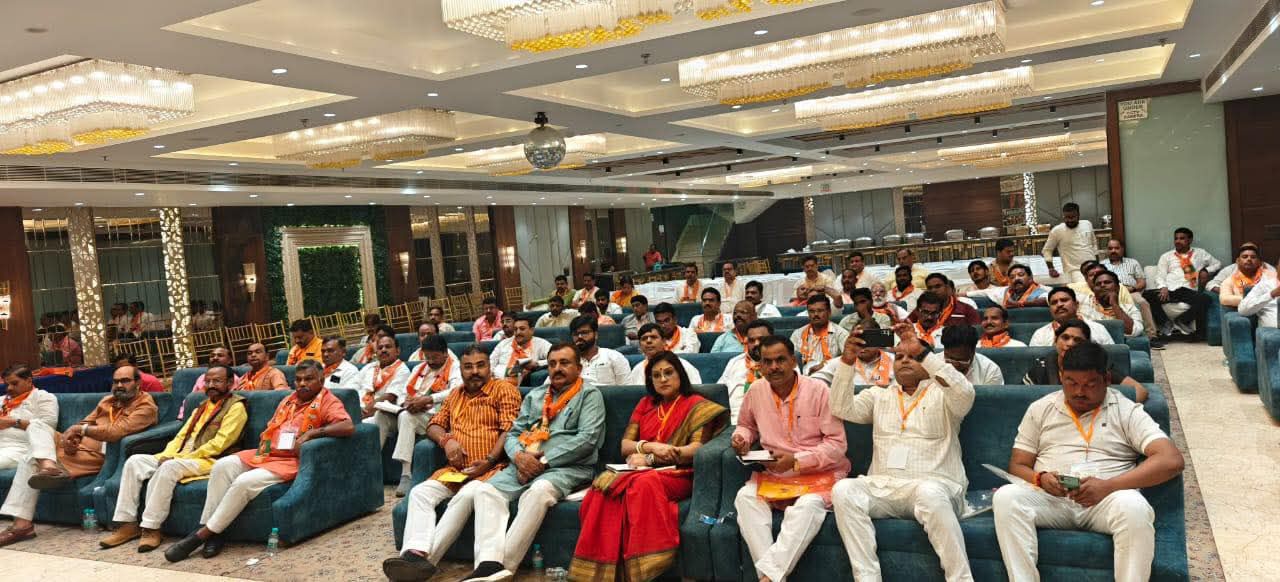 -प्रदेश मंत्री डी.पी भारती जी ने बताया कि कासगंज में आयोजित ब्रज क्षेत्र की अनुसूचित जाति मोर्चा की 