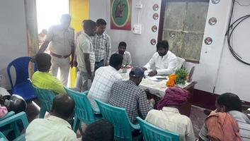 संदीप सौरव - विधायक ने जनसंवाद जनसुनवाई कार्यक्रम में लोगों की सुनीं समस्याएँ