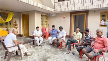 सूर्यमुनी तिवारी- मुगलसराय विधानसभा (पीडीडीयू नगर) के अलग-अलग ग्राम सभा में जाकर व्यक्त किया शोक